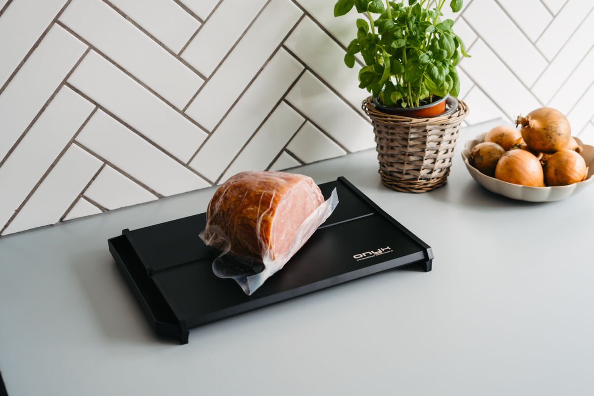 Décongélation rapide avec la plaque de décongélation d'ONYX Cookware