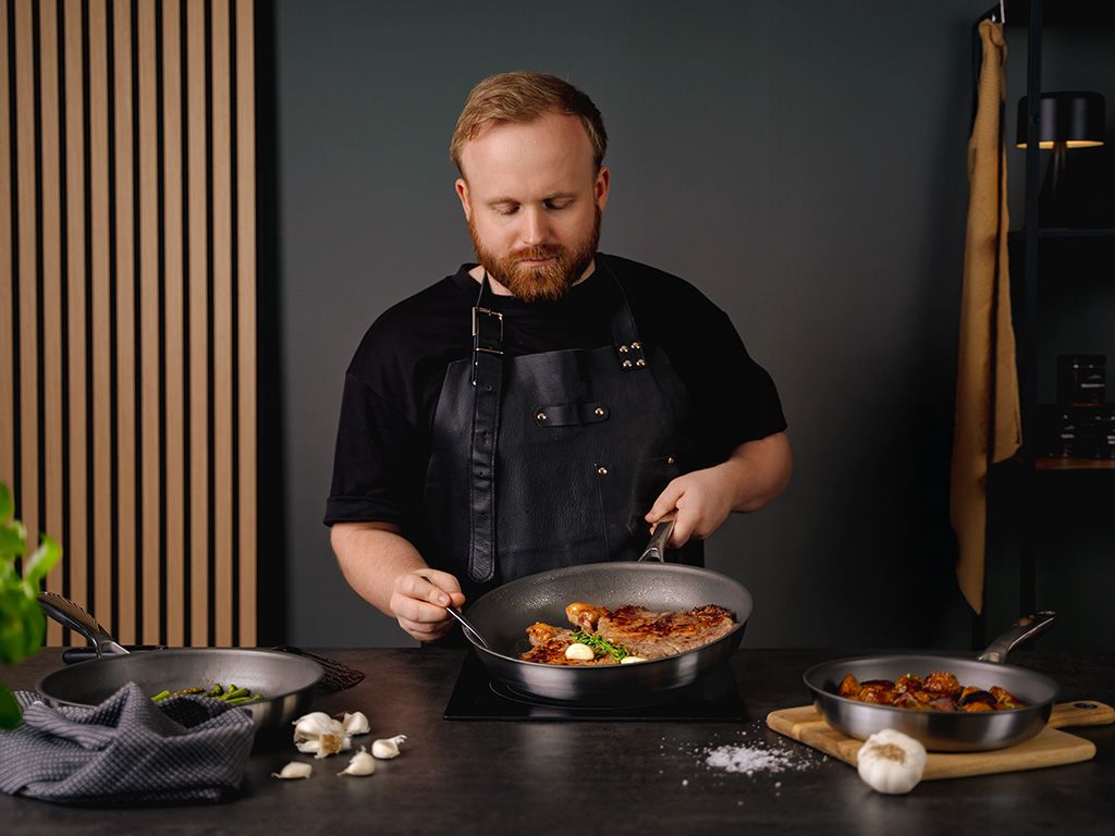 ZERO – BATTERIE DE CUISINE ANTIADHÉSIVE NATURELLE - 8 PIÈCES - 6