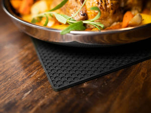 MANIQUE / DESSOUS-DE-PLAT LOT DE 2 - 6